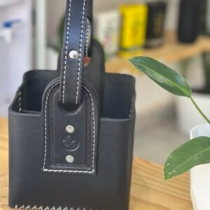 Matera cuadrada de cuero